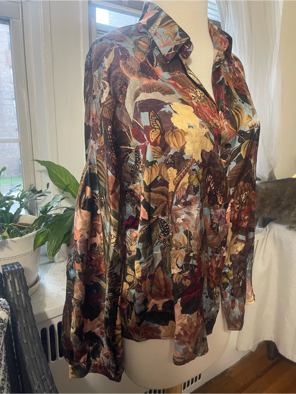 Floral Satin Button-Front Blazer Jacket in Multicolor